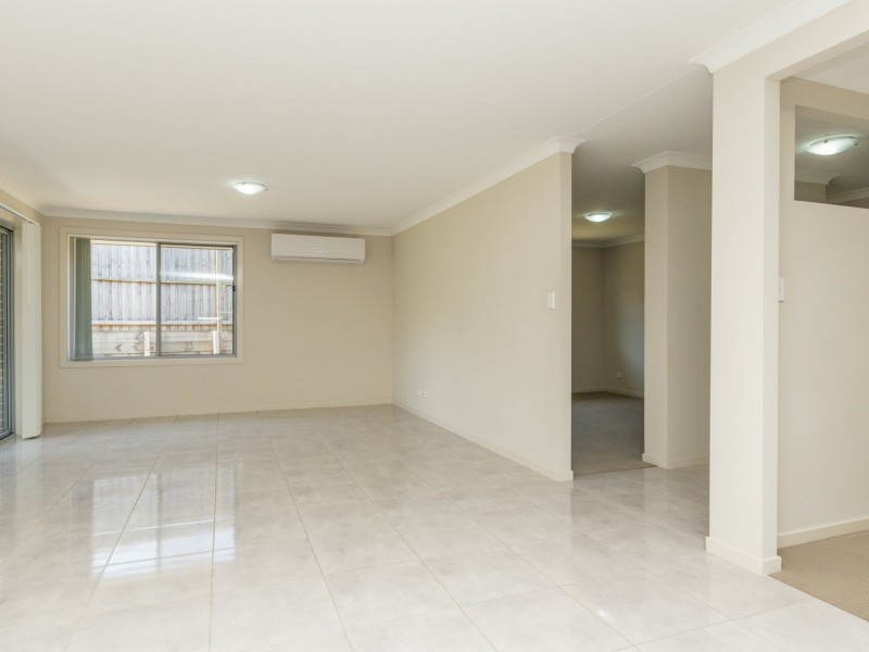 11 McKeachies Drive, Aberglasslyn NSW 2320