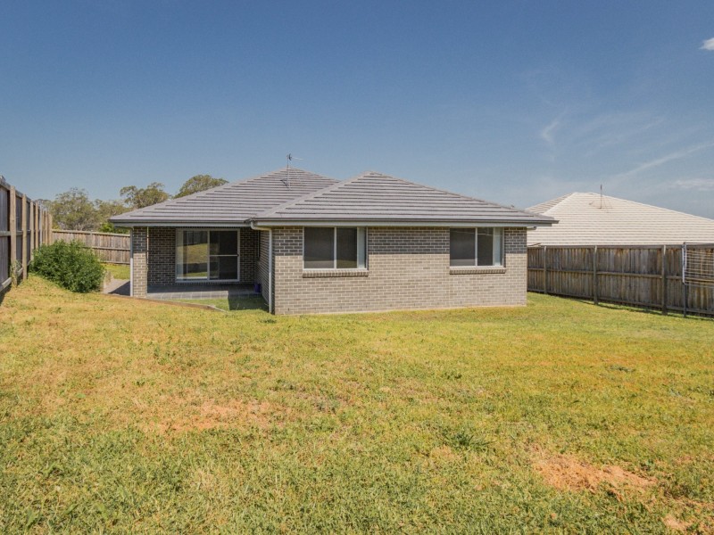 11 McKeachies Drive, Aberglasslyn NSW 2320