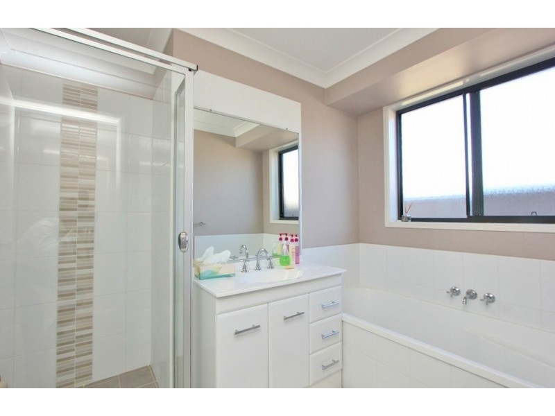 95 Lord Howe Drive, Ashtonfield NSW 2323