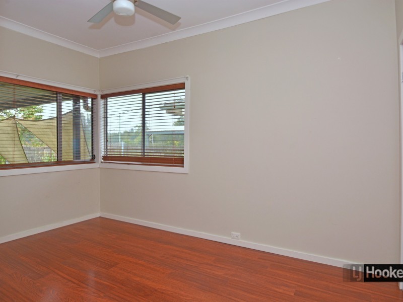 121 New England Highway, Greta NSW 2334