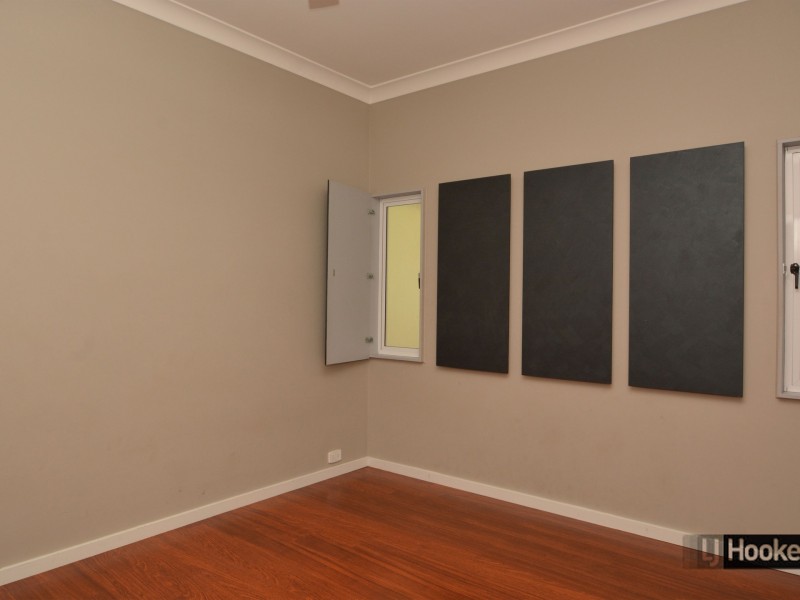 121 New England Highway, Greta NSW 2334