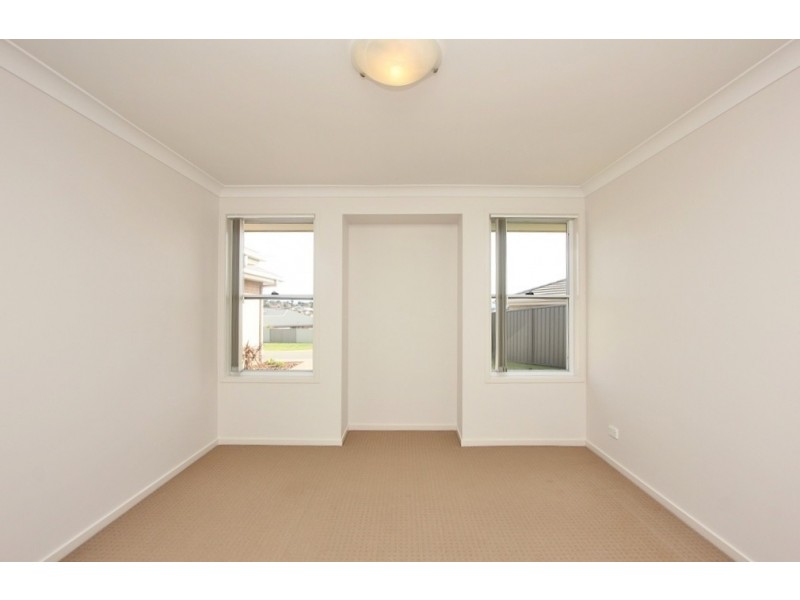 16 Jory Close, Raworth NSW 2321