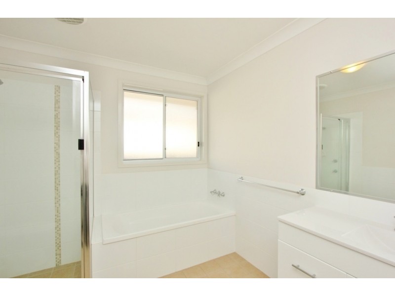 16 Jory Close, Raworth NSW 2321