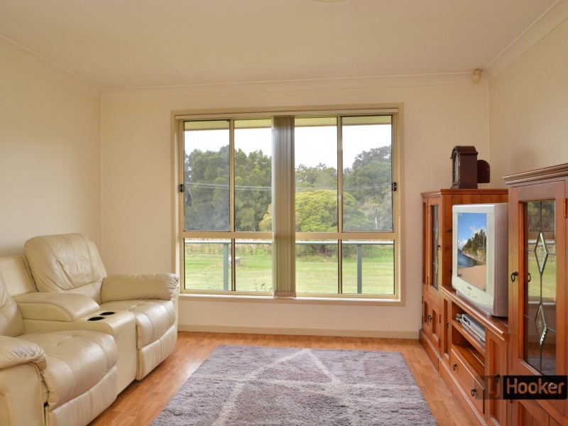 3 Whiteley Avenue, Metford NSW 2323