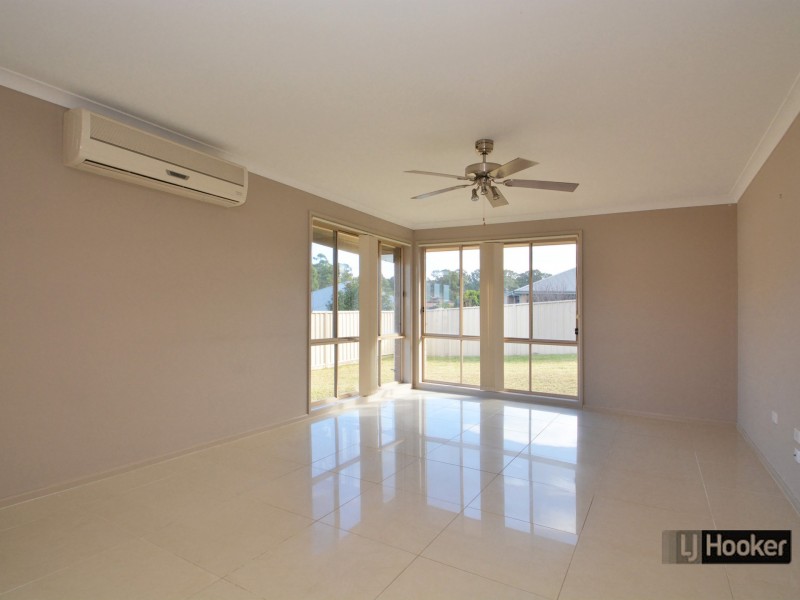 12 Stanley Close, Bolwarra Heights NSW 2320