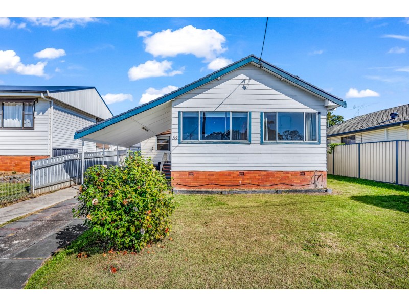 32 Weblands Street, Rutherford NSW 2320