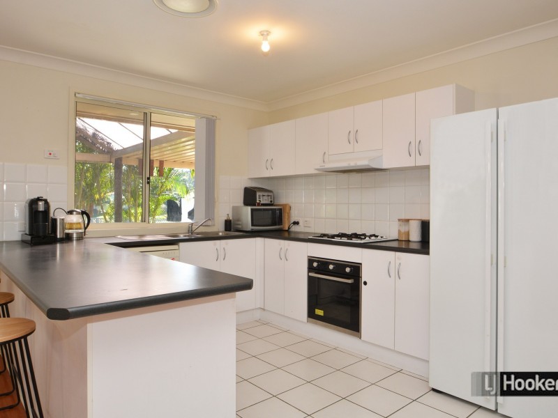 40 Worcester Drive, East Maitland NSW 2323