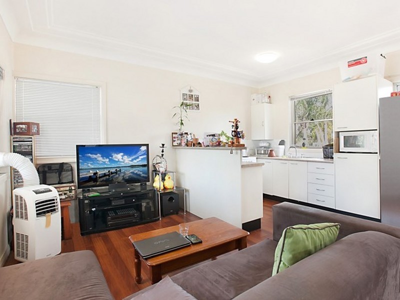 38 Sydney Street, Gateshead NSW 2290