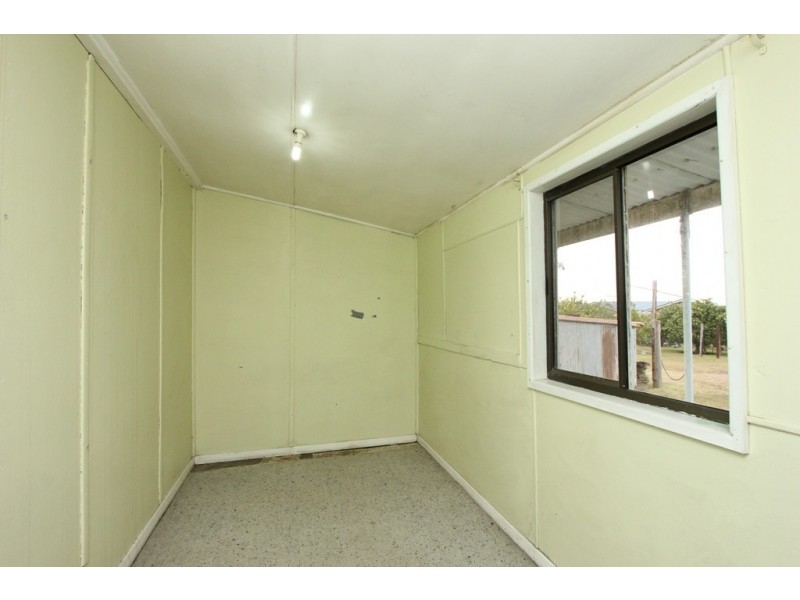 28 Southern Avenue, Tarro NSW 2322