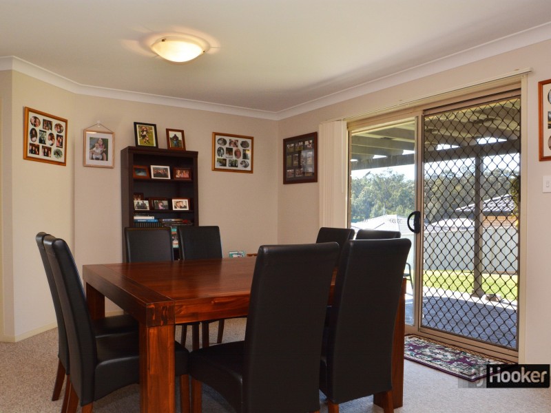 14 Diamond Circuit, Rutherford NSW 2320