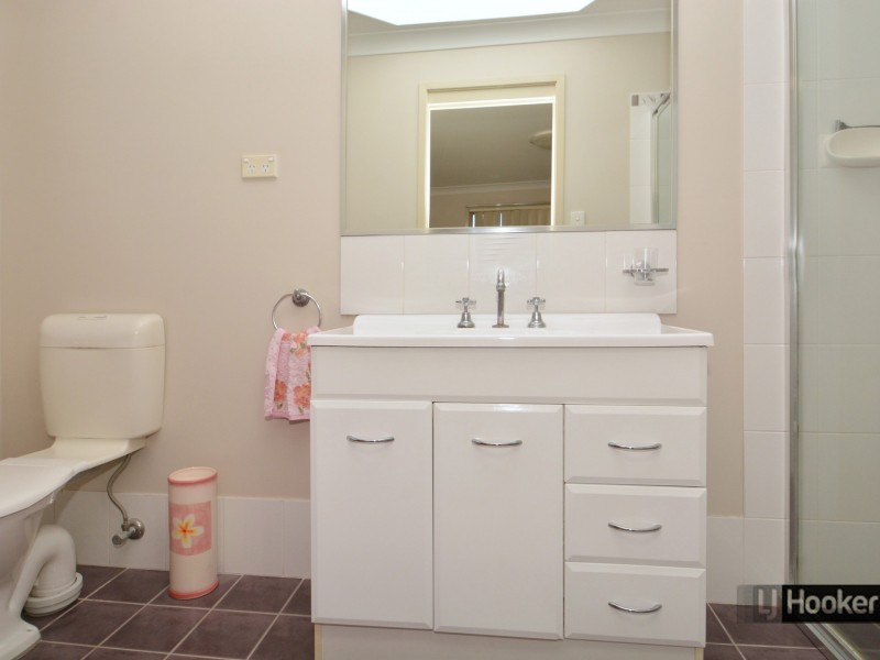 14 Diamond Circuit, Rutherford NSW 2320