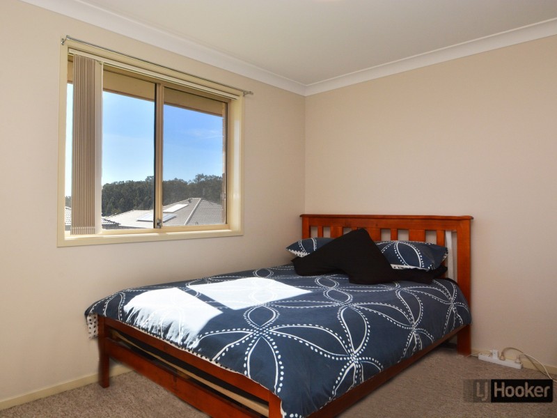14 Diamond Circuit, Rutherford NSW 2320