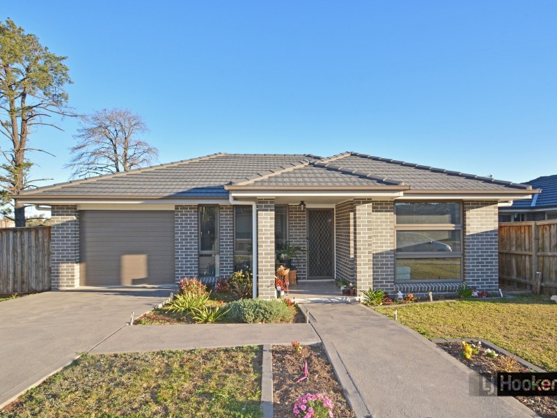 1/23 Dunnart Street, Aberglasslyn NSW 2320