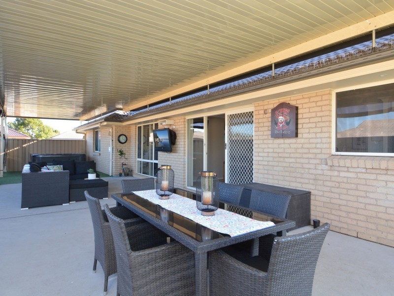 10 Alpine Avenue, Cessnock NSW 2325