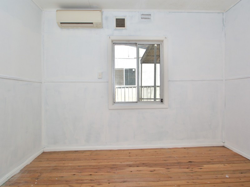 273 Camp Road, Greta NSW 2334