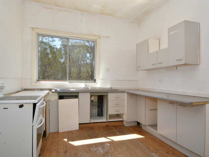 273 Camp Road, Greta NSW 2334