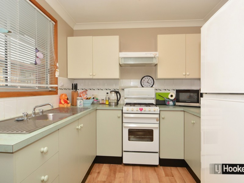 Units 1 & 2/26 Denton Park Drive, Rutherford NSW 2320