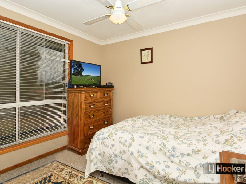 Units 1 & 2/26 Denton Park Drive, Rutherford NSW 2320
