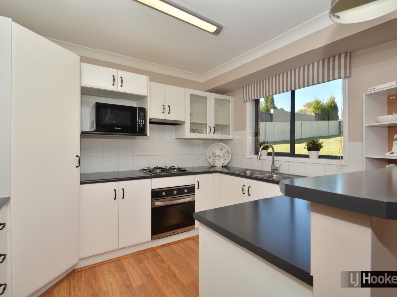 27 Jenna Drive, Raworth NSW 2321