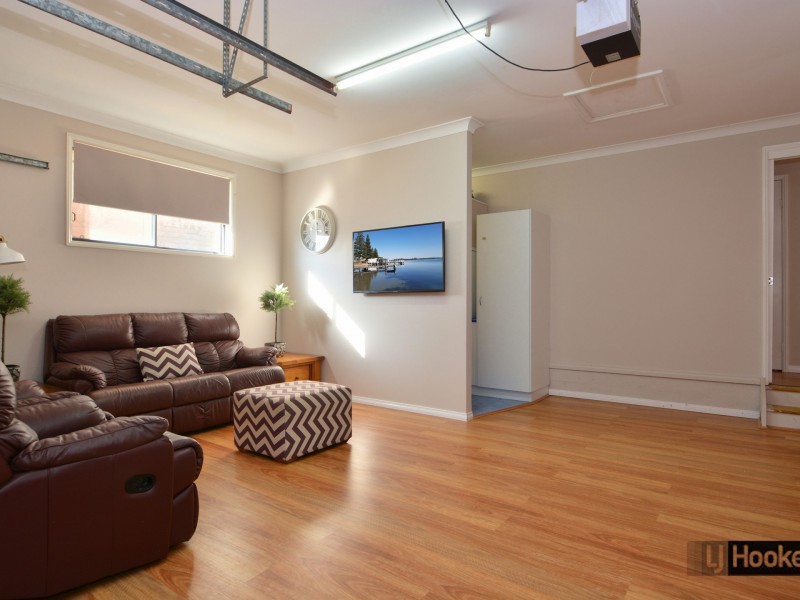 27 Jenna Drive, Raworth NSW 2321