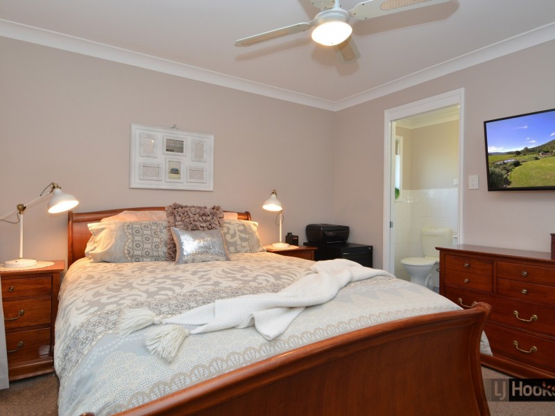 27 Jenna Drive, Raworth NSW 2321