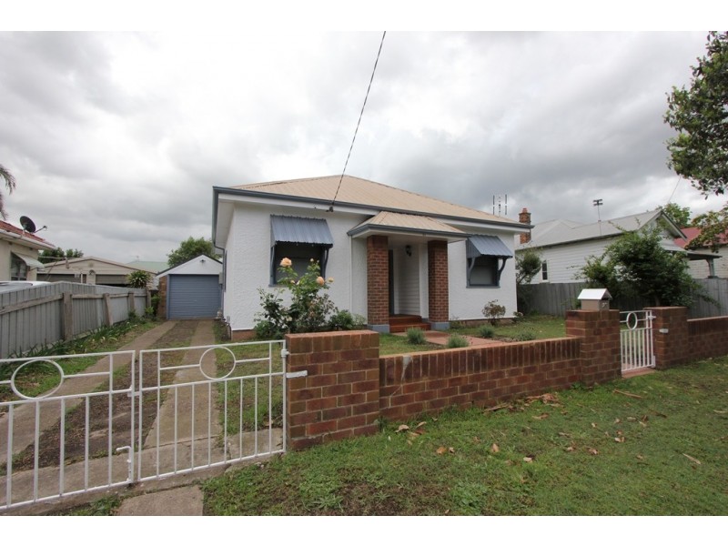 21 High Street, East Maitland NSW 2323