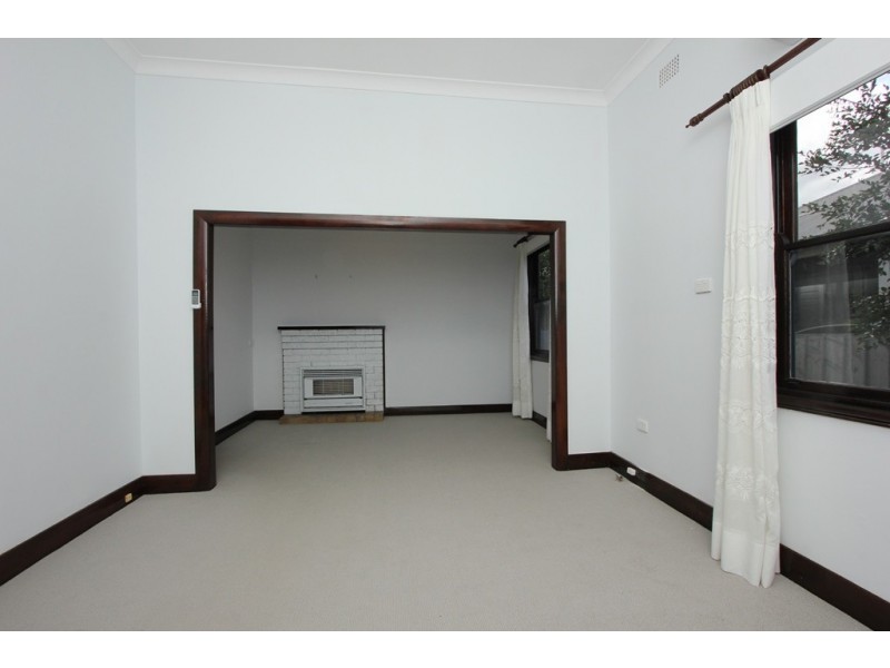 21 High Street, East Maitland NSW 2323