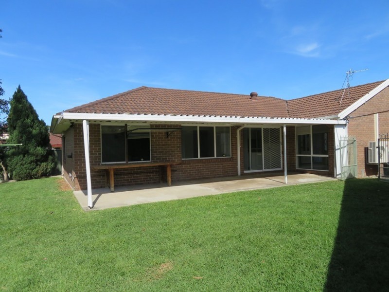 18 Lycett Close, Metford NSW 2323