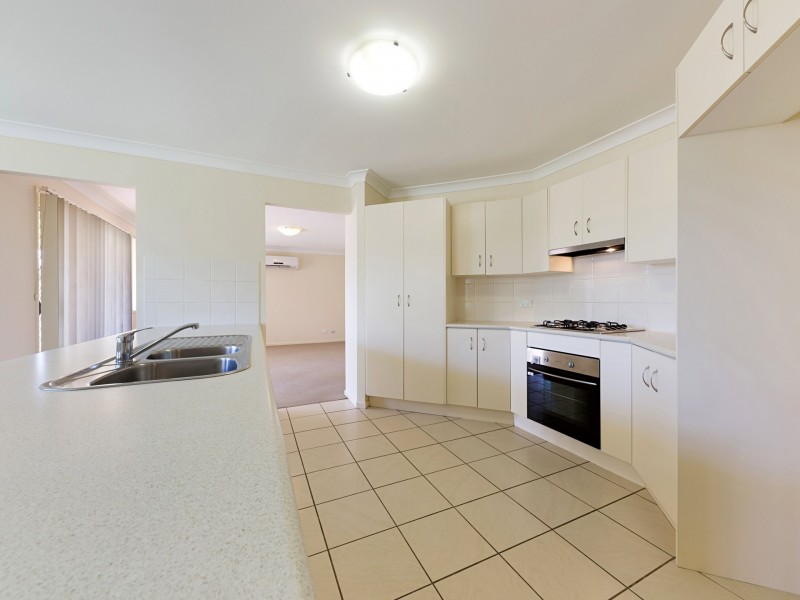 255 Denton Park Drive, Aberglasslyn NSW 2320