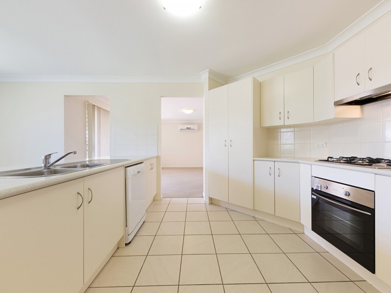 255 Denton Park Drive, Aberglasslyn NSW 2320
