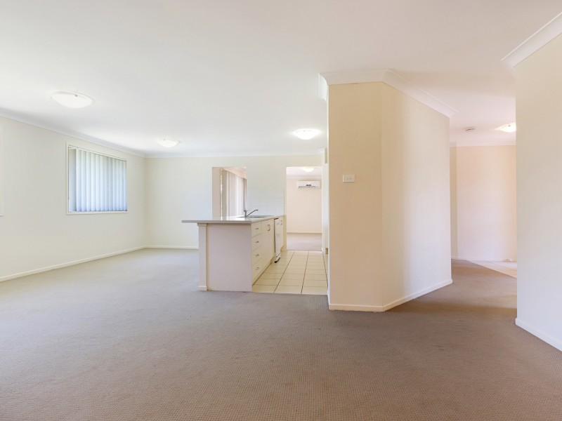 255 Denton Park Drive, Aberglasslyn NSW 2320