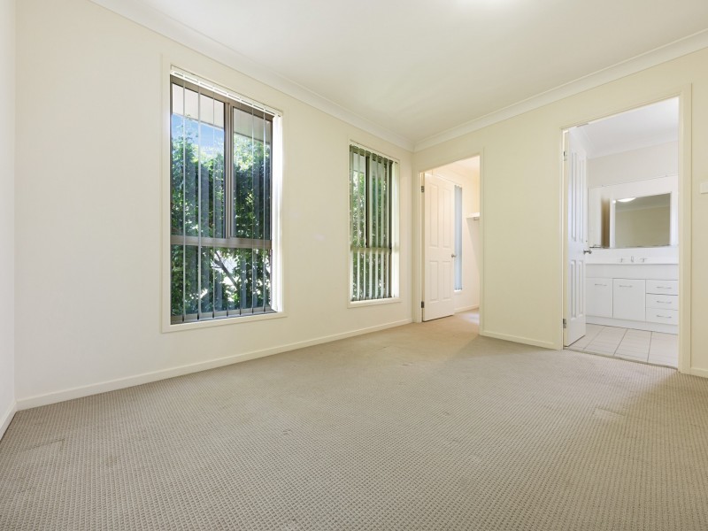 255 Denton Park Drive, Aberglasslyn NSW 2320