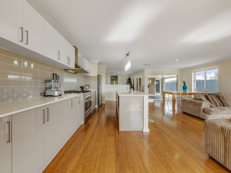 12 Legendary Circuit, Gillieston Heights NSW 2321