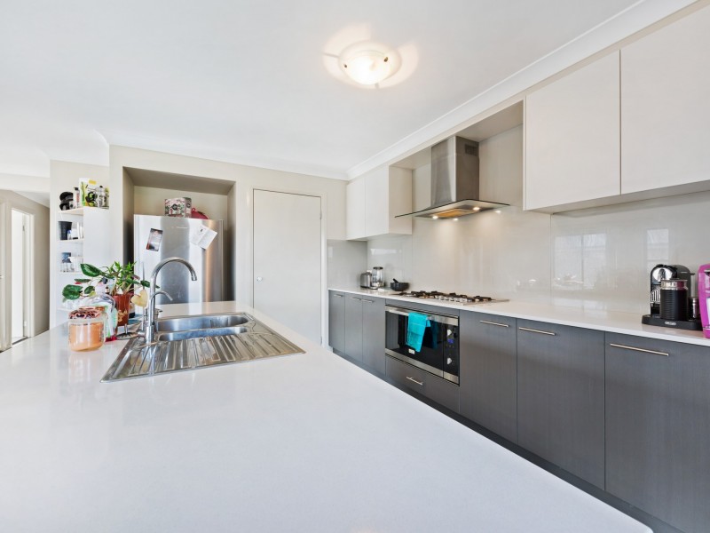 8 Hayworth Street, Rutherford NSW 2320