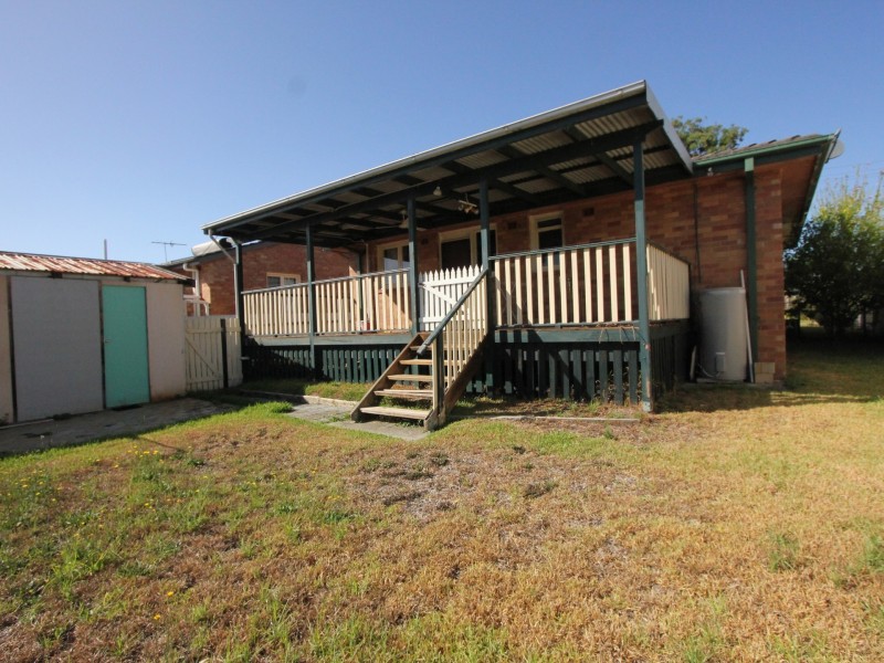 25 Kingstown Road, Woodberry NSW 2322