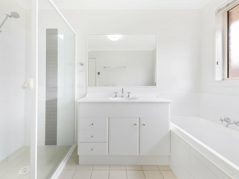 11 Collinson Street, Tenambit NSW 2323