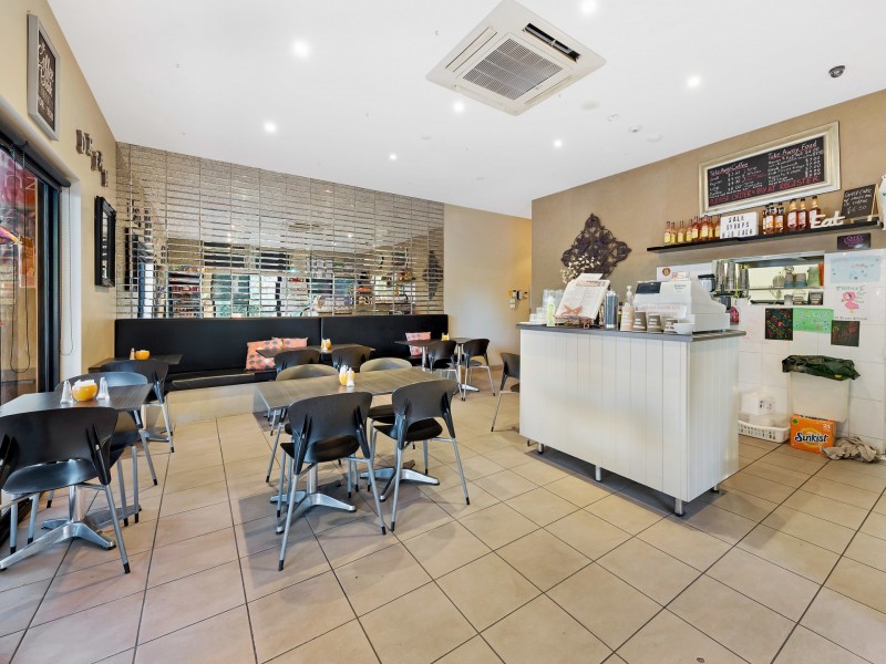 The Quest Cafe/8/1 Ken Tubman Drive, Maitland NSW 2320