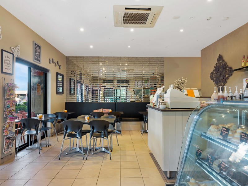 The Quest Cafe/8/1 Ken Tubman Drive, Maitland NSW 2320