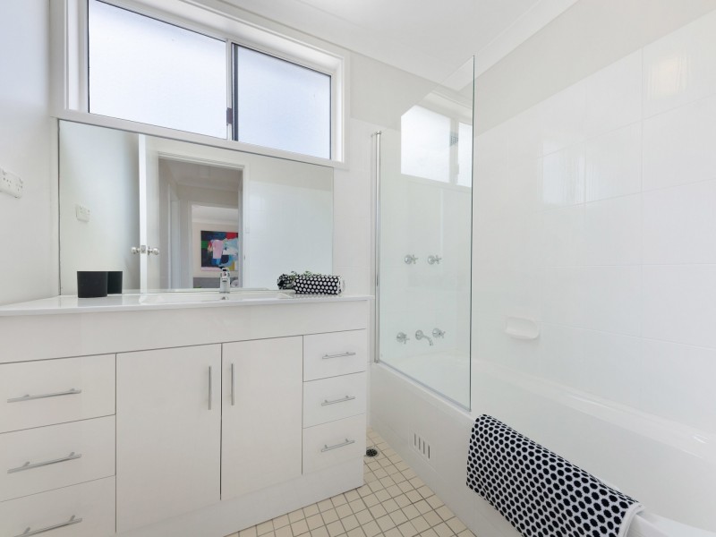 2 Wood Street, Gillieston Heights NSW 2321