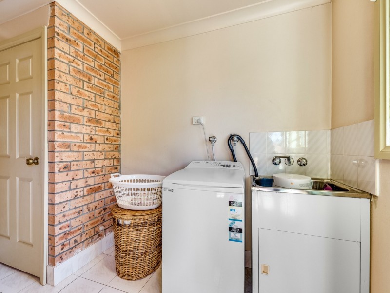 2/159 Weblands Street, Aberglasslyn NSW 2320