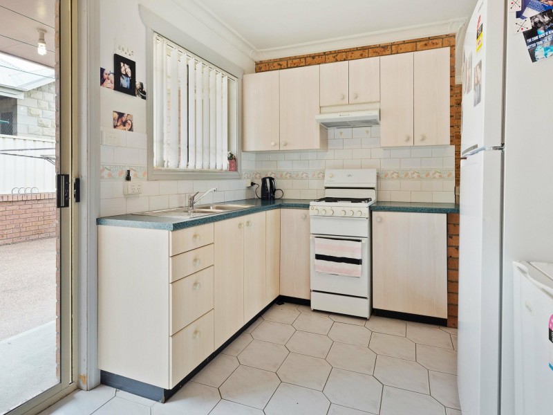 1-4/159 Weblands Street, Aberglasslyn NSW 2320