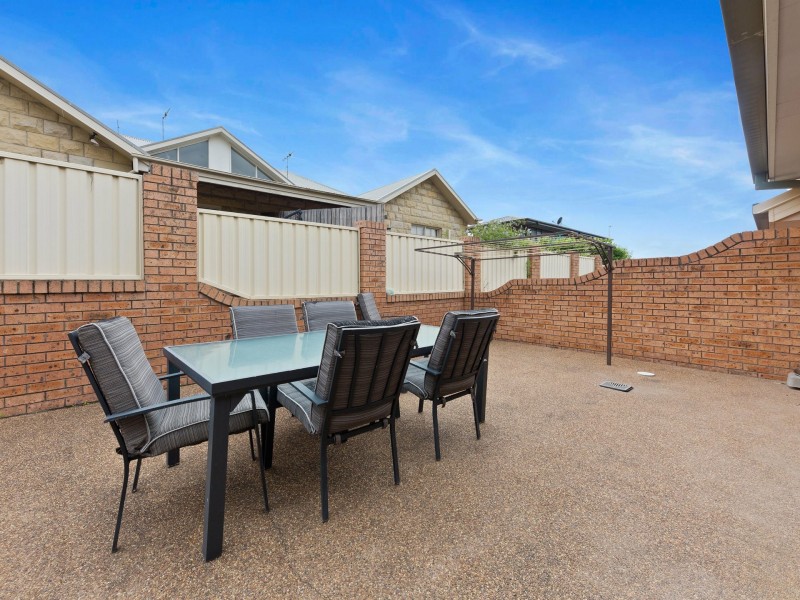 1-4/159 Weblands Street, Aberglasslyn NSW 2320