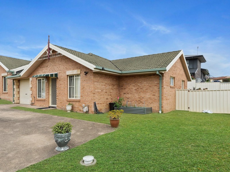 1-4/159 Weblands Street, Aberglasslyn NSW 2320