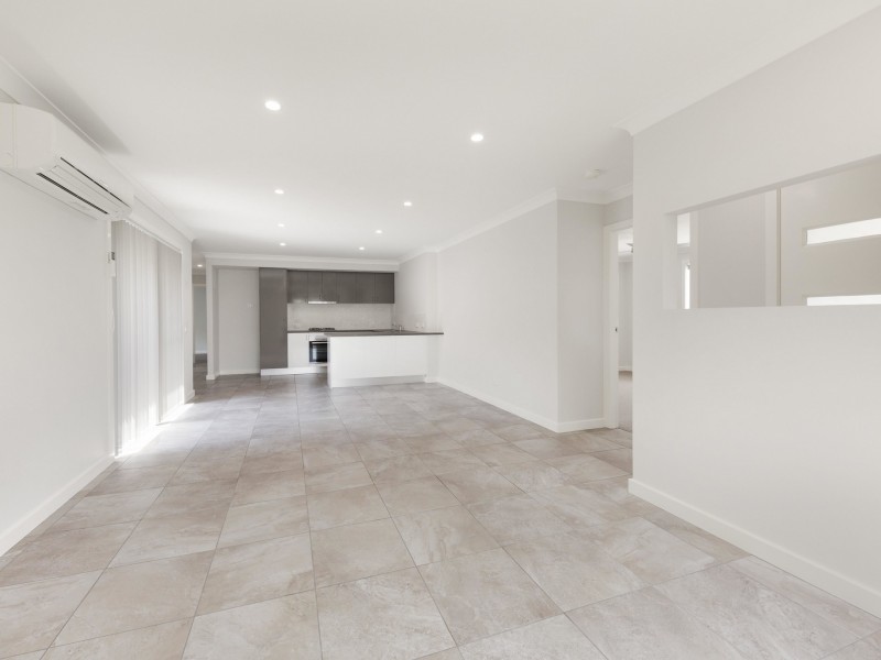 1/61 Clayton Crescent, Rutherford NSW 2320