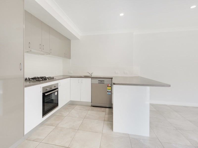 1/61 Clayton Crescent, Rutherford NSW 2320