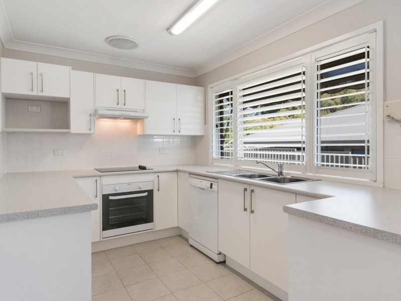 8 Knoll Crescent, East Maitland NSW 2323