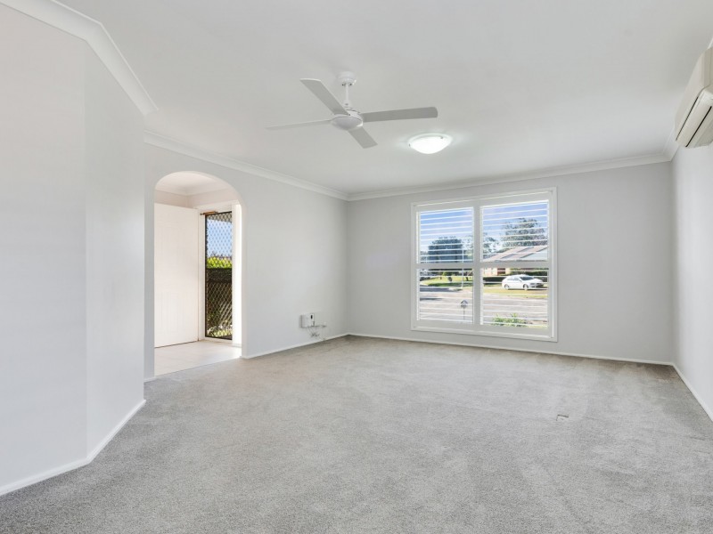 8 Knoll Crescent, East Maitland NSW 2323