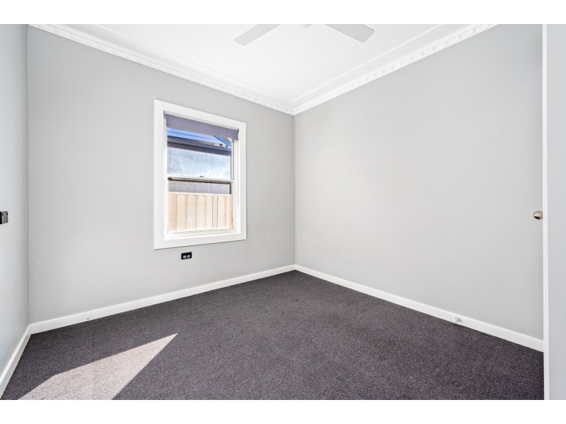 18 Neville Street, Rutherford NSW 2320