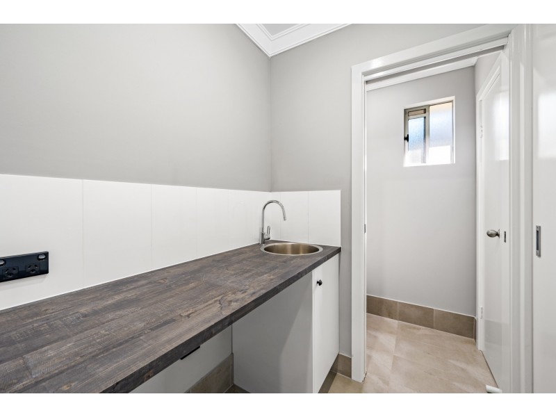 18 Neville Street, Rutherford NSW 2320