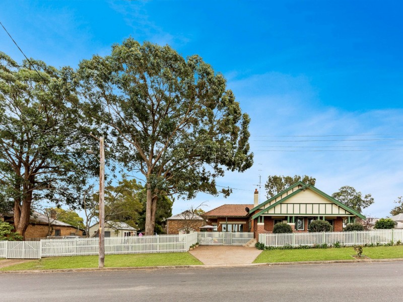 29 Lindesay Street, East Maitland NSW 2323